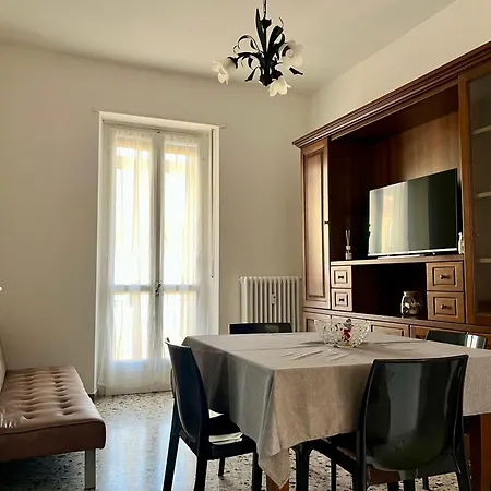 Casa Cr * Turin