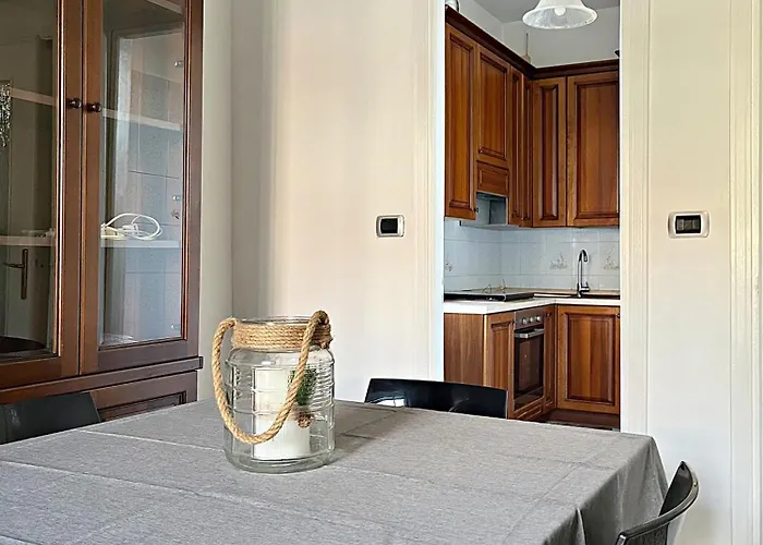 Casa Cr * تورينو