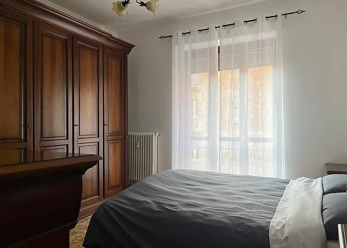 Casa Cr تورينو